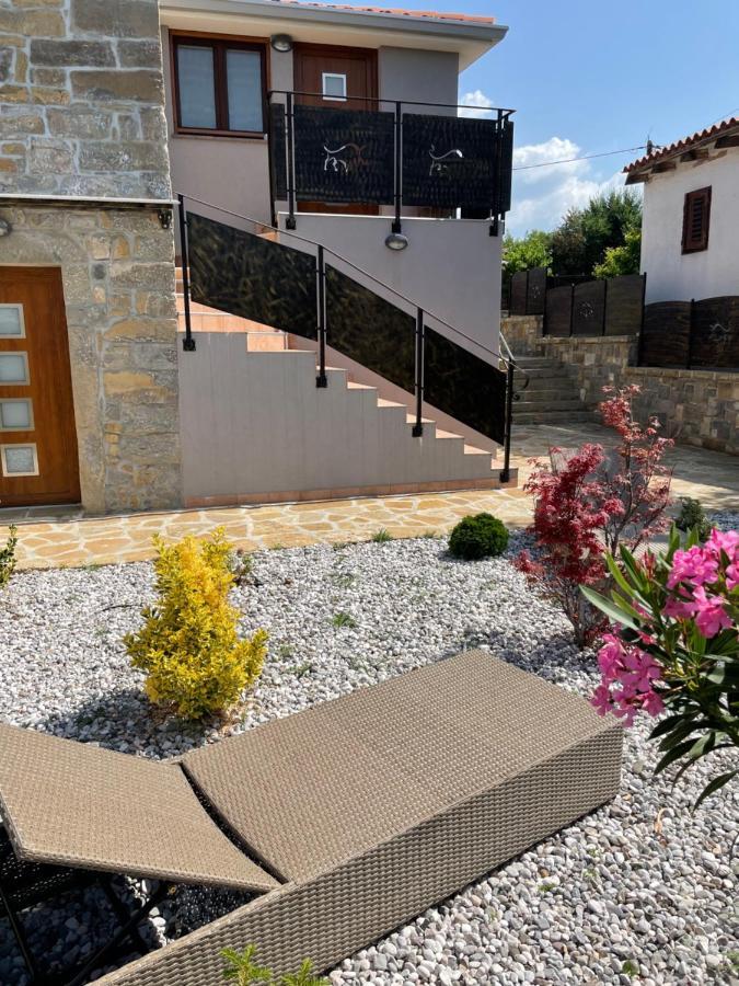 Villa Sanela Pobegi Exterior foto